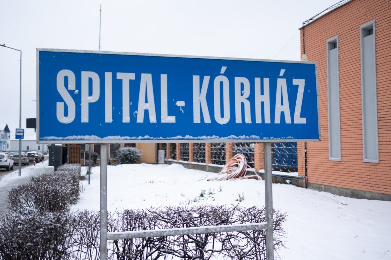 Névvel várják a panaszokat, a név nélkülieket figyelmen kívül hagyják