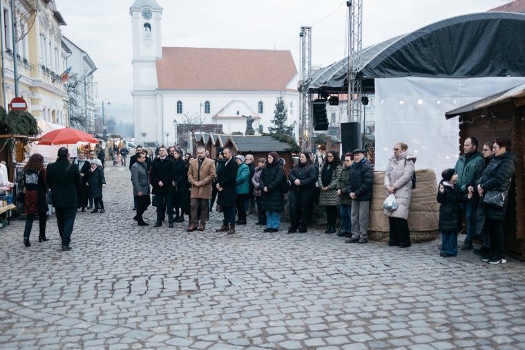 Szomorú emléknap: elcsendesült a Patkó, megszólaltak a harangok
