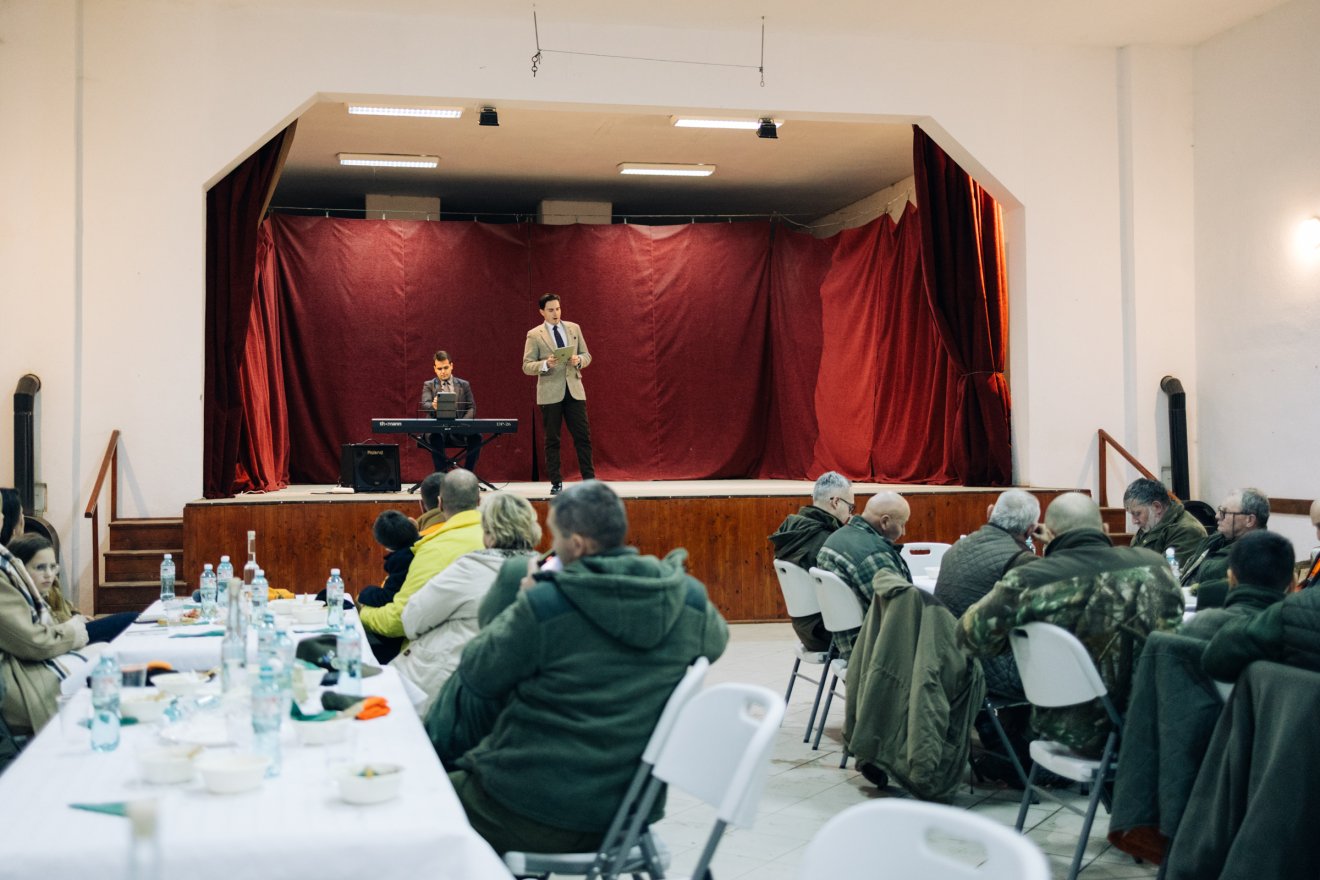 &bullet;  Fotó: Olti Angyalka