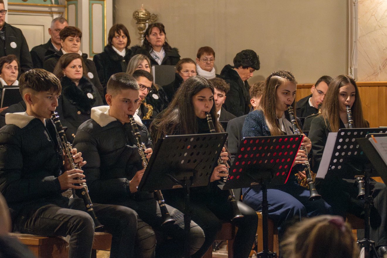 &bullet;  Fotó: László Ildikó