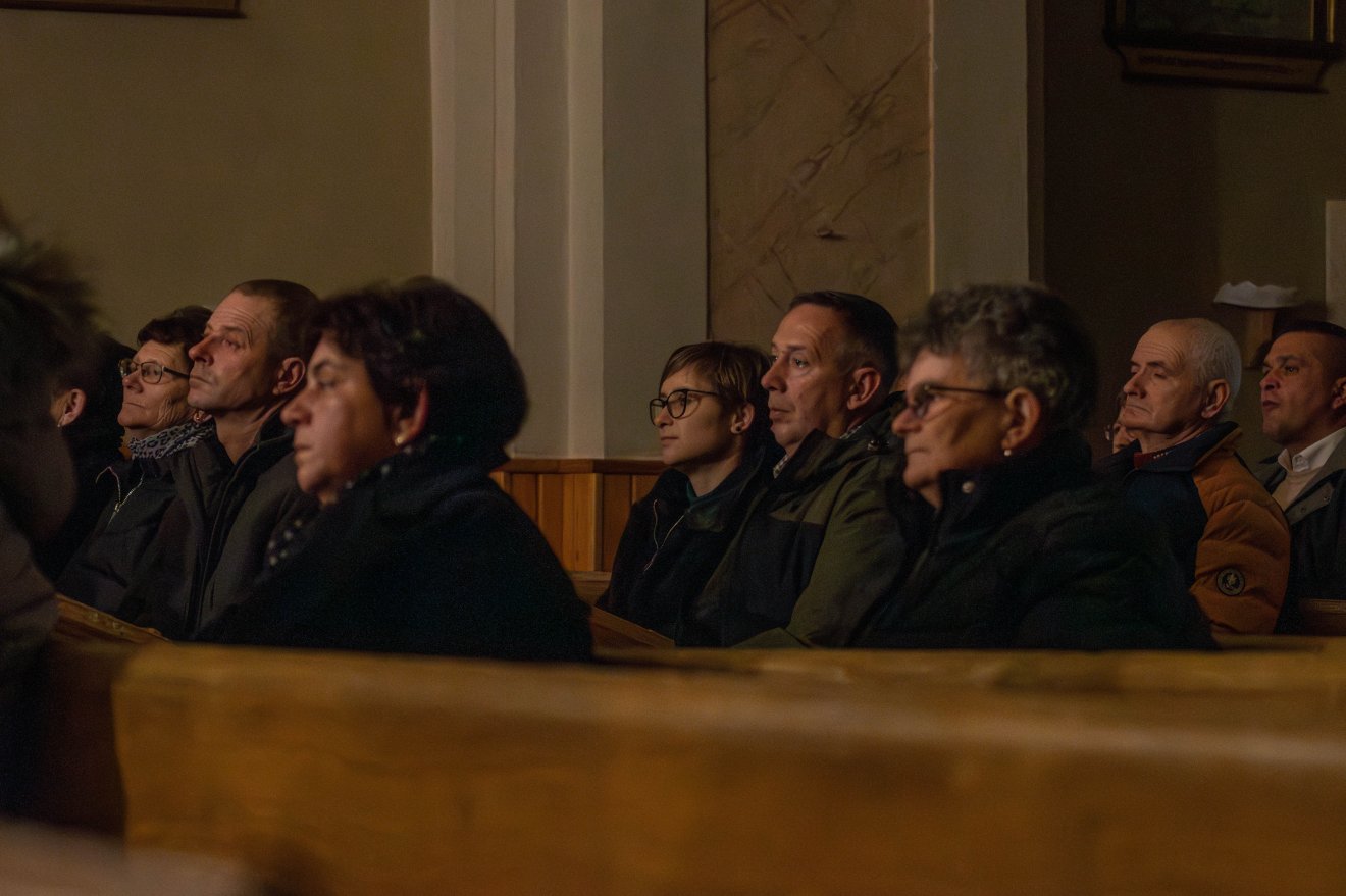 &bullet;  Fotó: László Ildikó