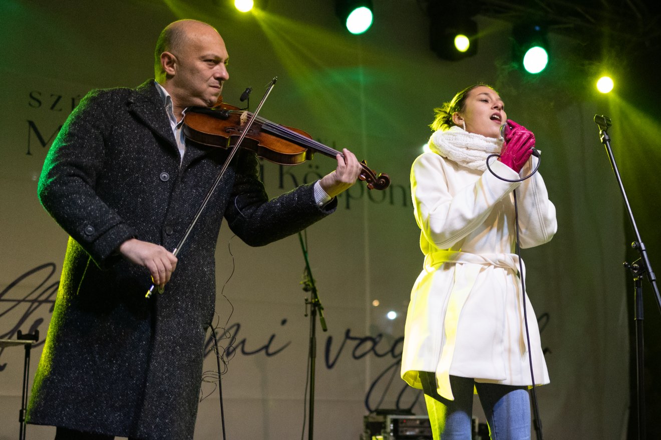 &bullet;  Fotó: Olti Angyalka