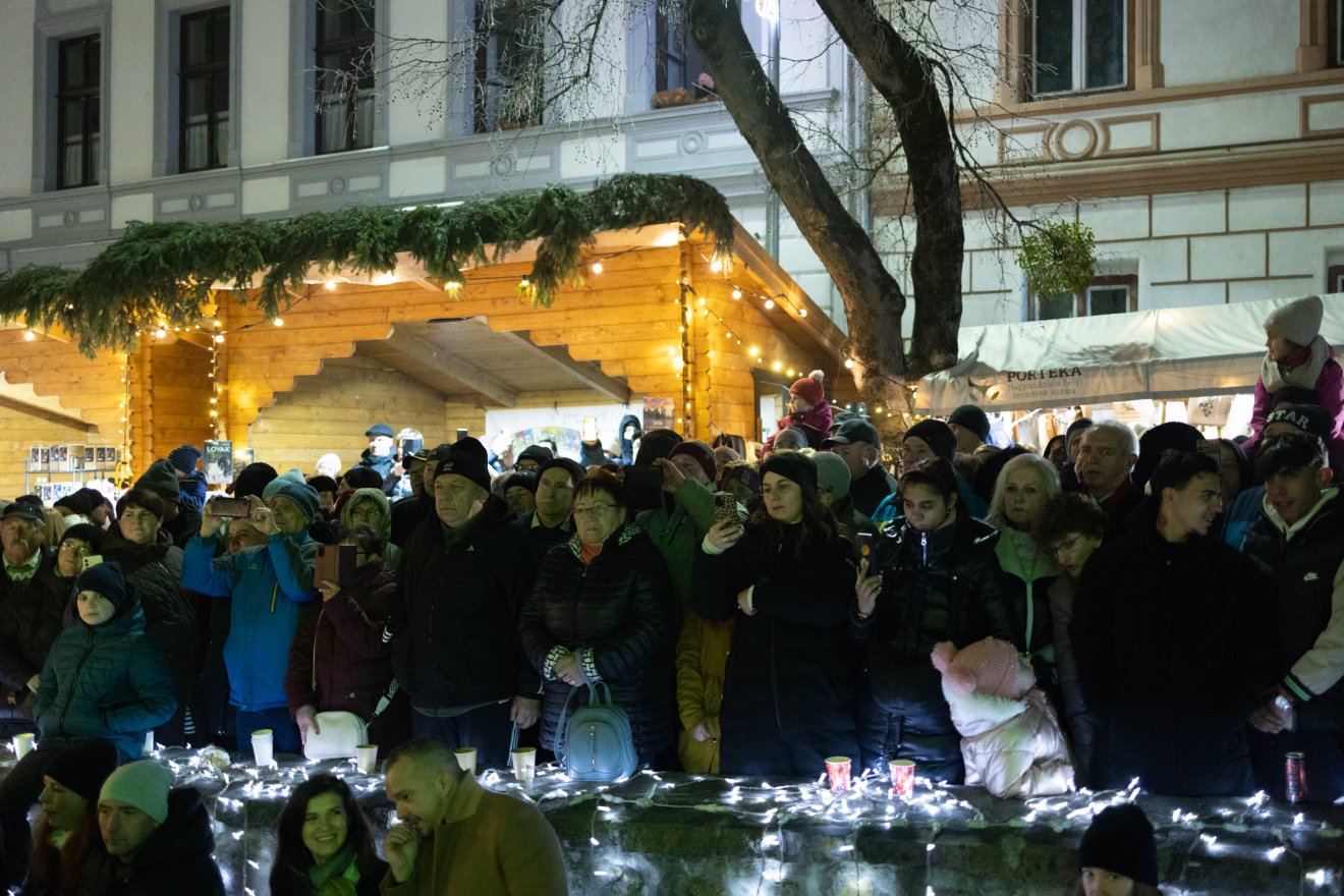 &bullet;  Fotó: Olti Angyalka