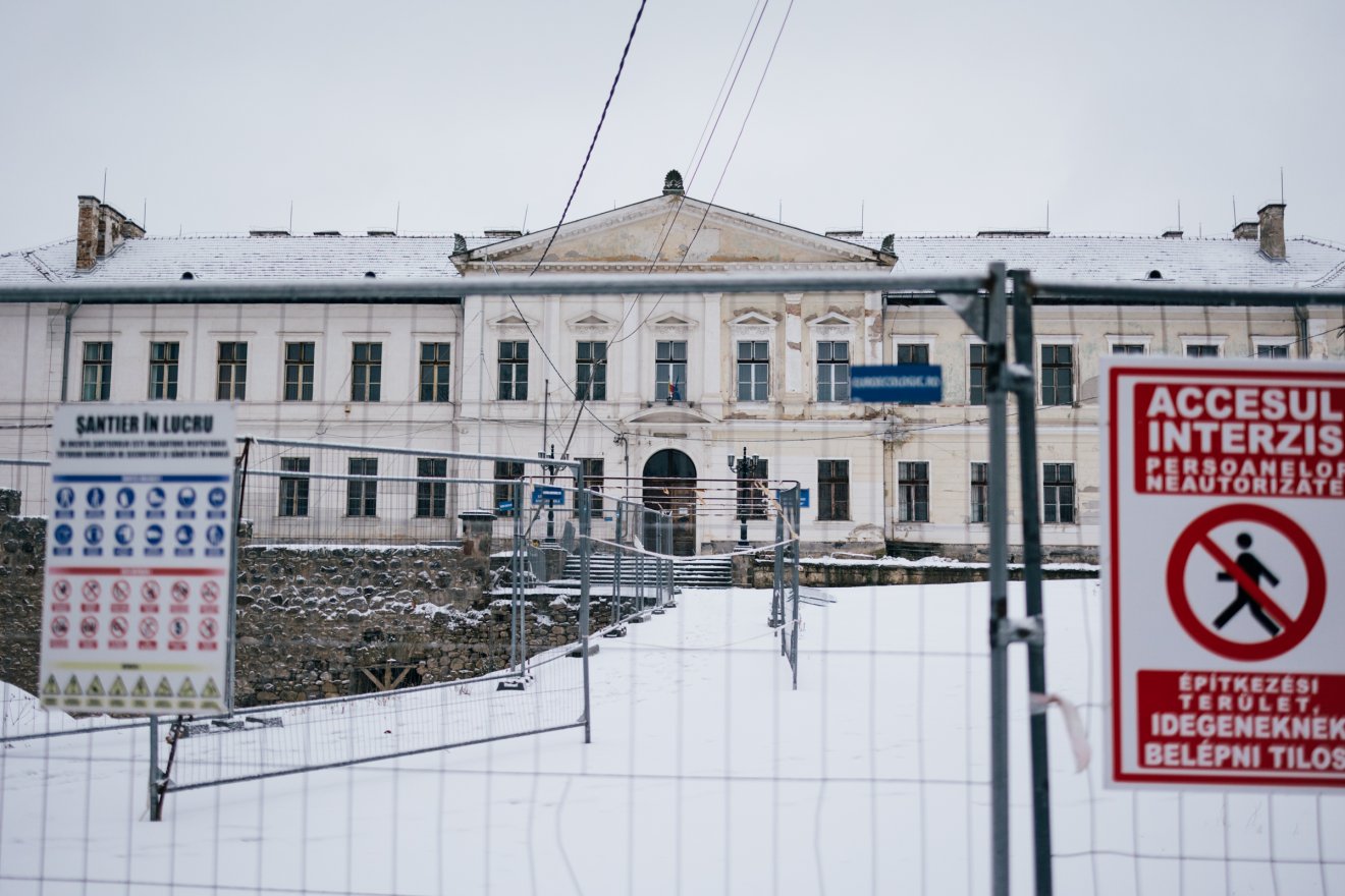 &bullet;  Fotó: Olti Angyalka