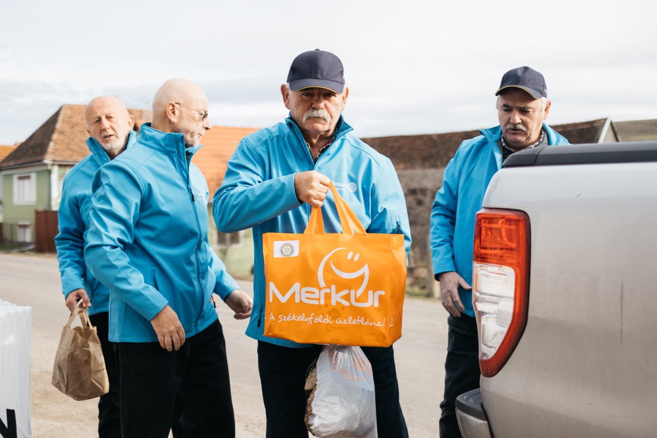 •  Fotó: Olti Angyalka