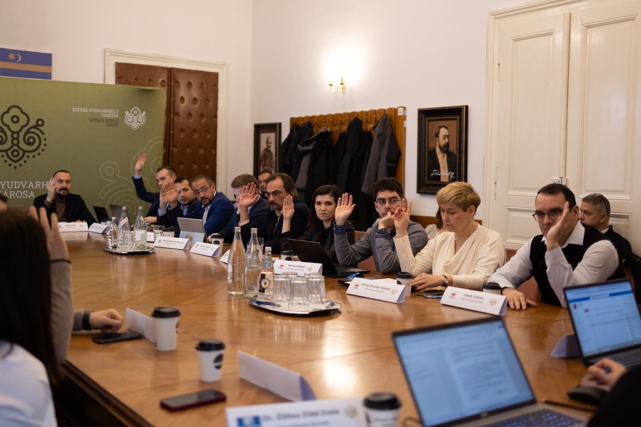 &bullet;  Fotó: Olti Angyalka