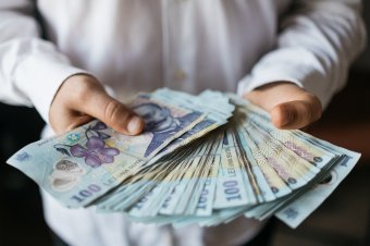 Majdnem 5500 lej volt a romániai nettó átlagbér