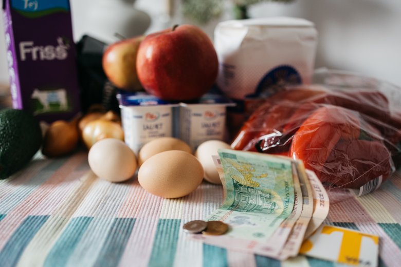 Élelmiszer-bizonytalanság: sokan kénytelenek átalakítani étkezési szokásaikat anyagi helyzetük miatt