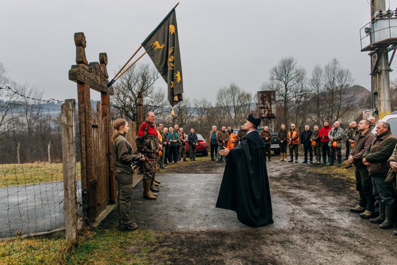 Saját zászlóval büszkélkedhet a Hubertus Vadásztársaság