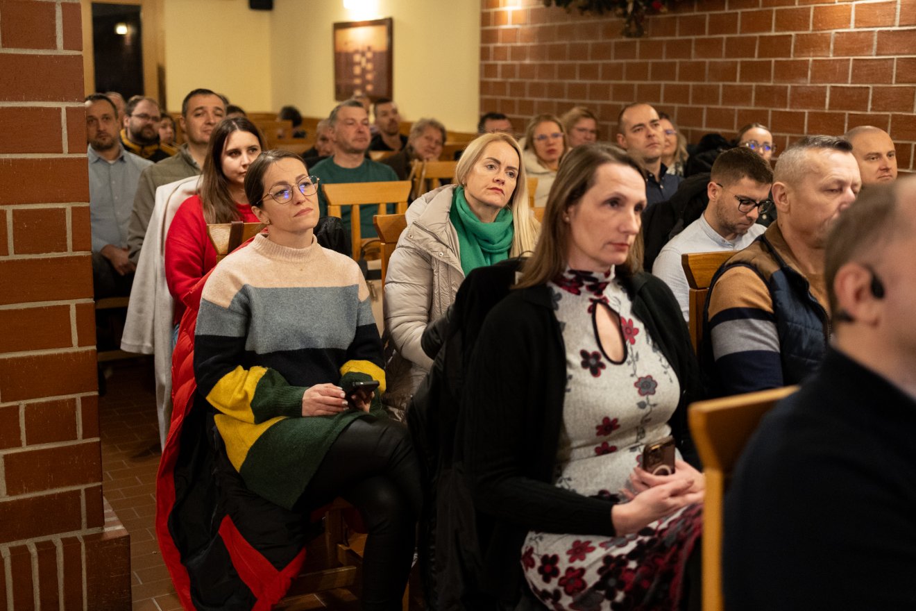 &bullet;  Fotó: Olti Angyalka