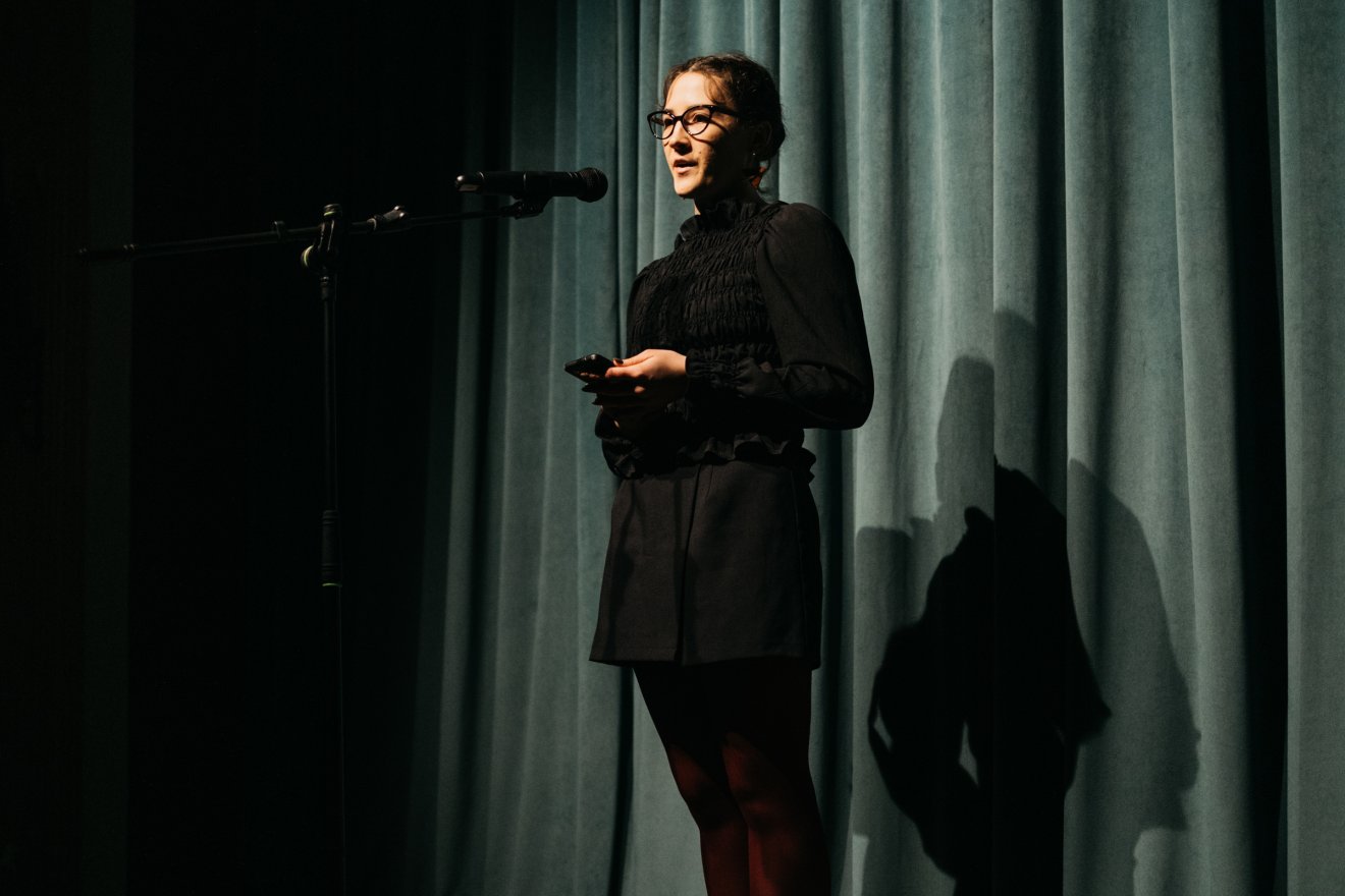 &bullet;  Fotó: Olti Angyalka