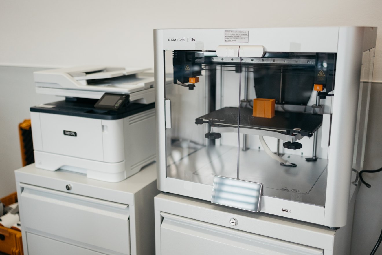 3D-s nyomtatóval is gazdagodott a korondi szakközépiskola