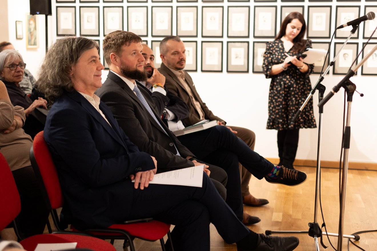 &bullet;  Fotó: Olti Angyalka