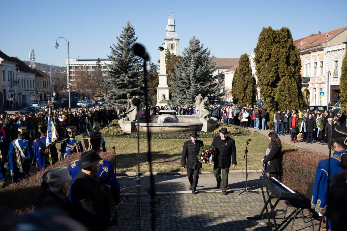 &bullet;  Fotó: Olti Angyalka