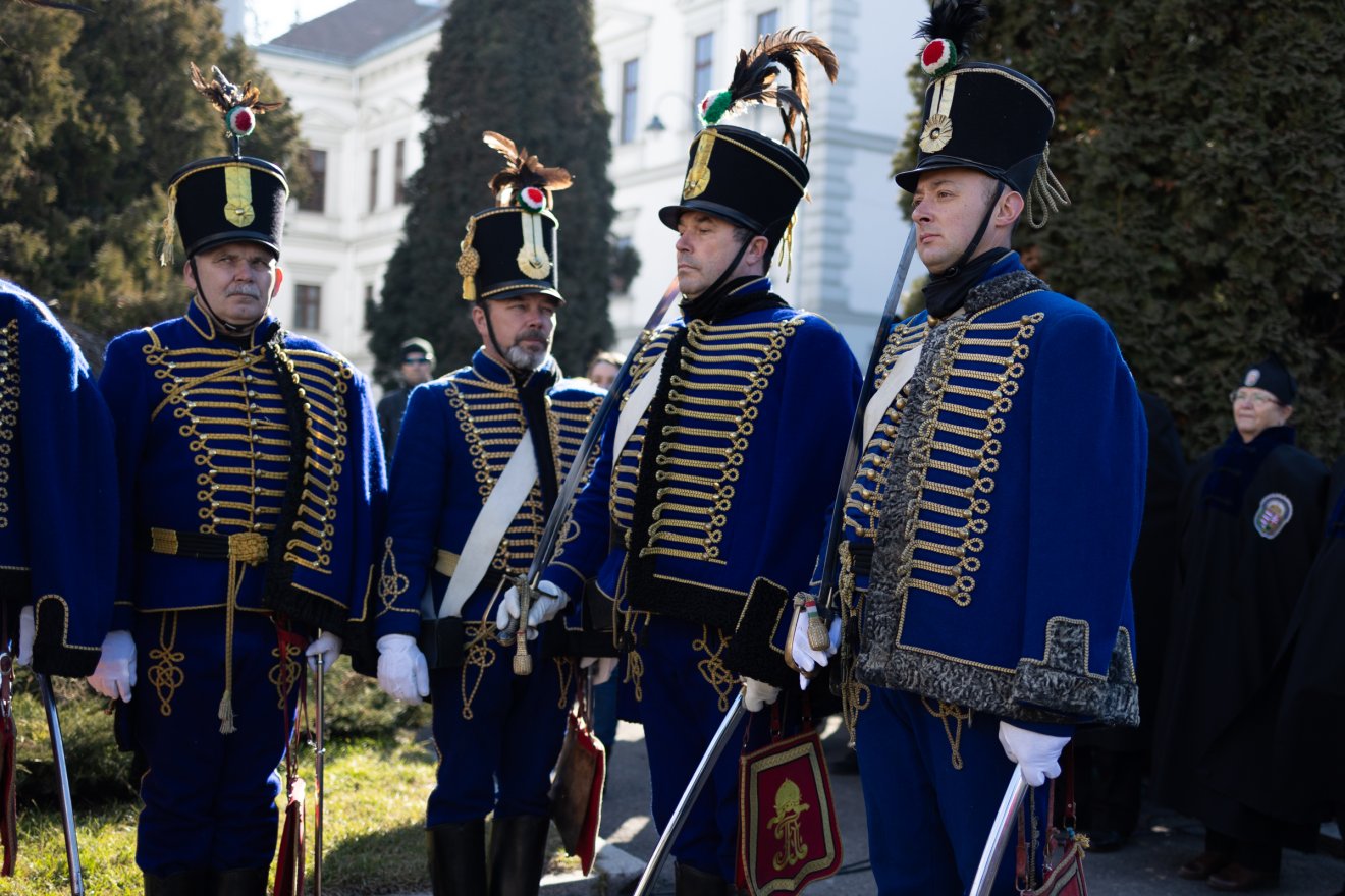 &bullet;  Fotó: Olti Angyalka