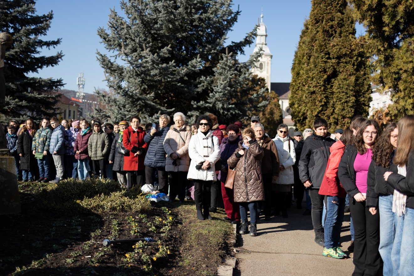 &bullet;  Fotó: Olti Angyalka
