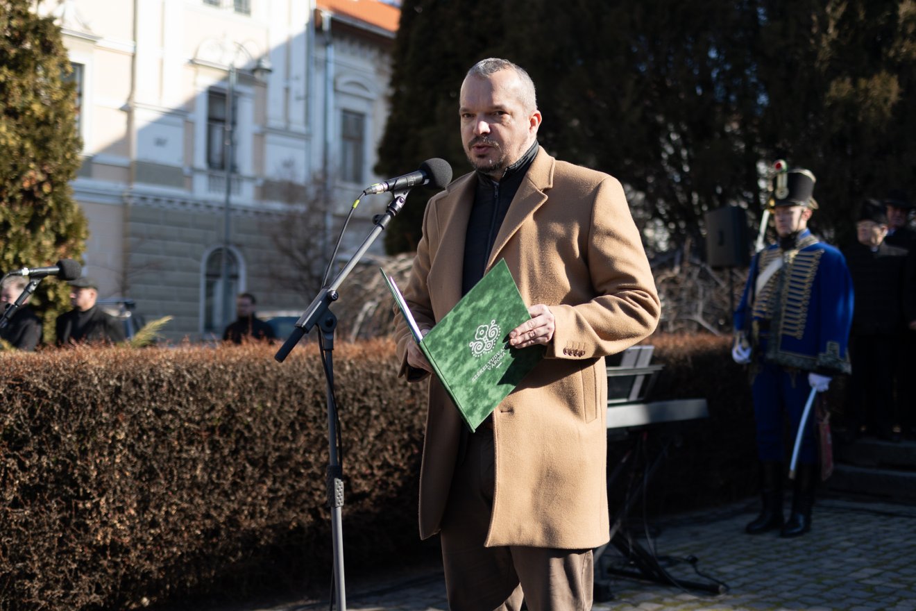 &bullet;  Fotó: Olti Angyalka