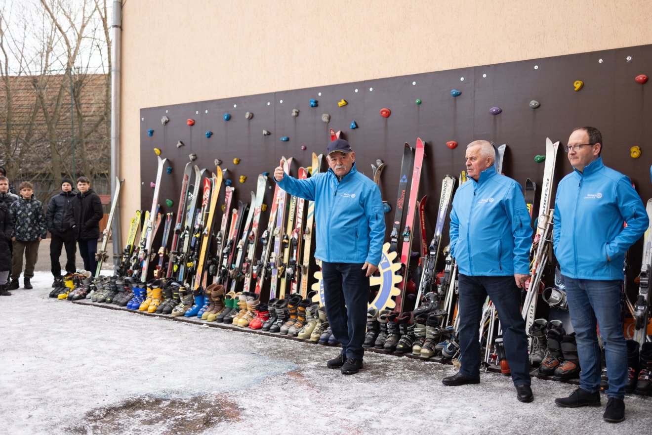 &bullet;  Fotó: Olti Angyalka