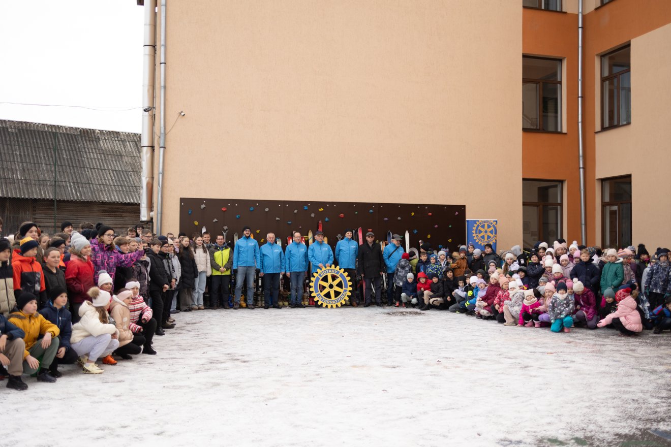 &bullet;  Fotó: Olti Angyalka