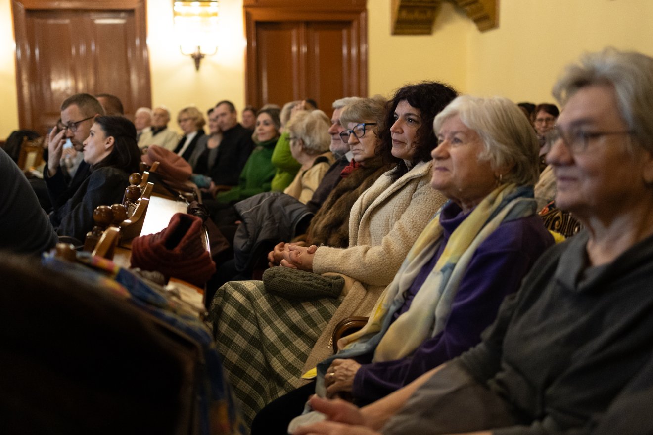 &bullet;  Fotó: Olti Angyalka