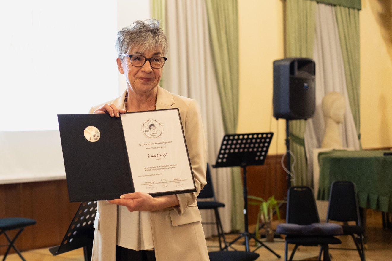 &bullet;  Fotó: Olti Angyalka