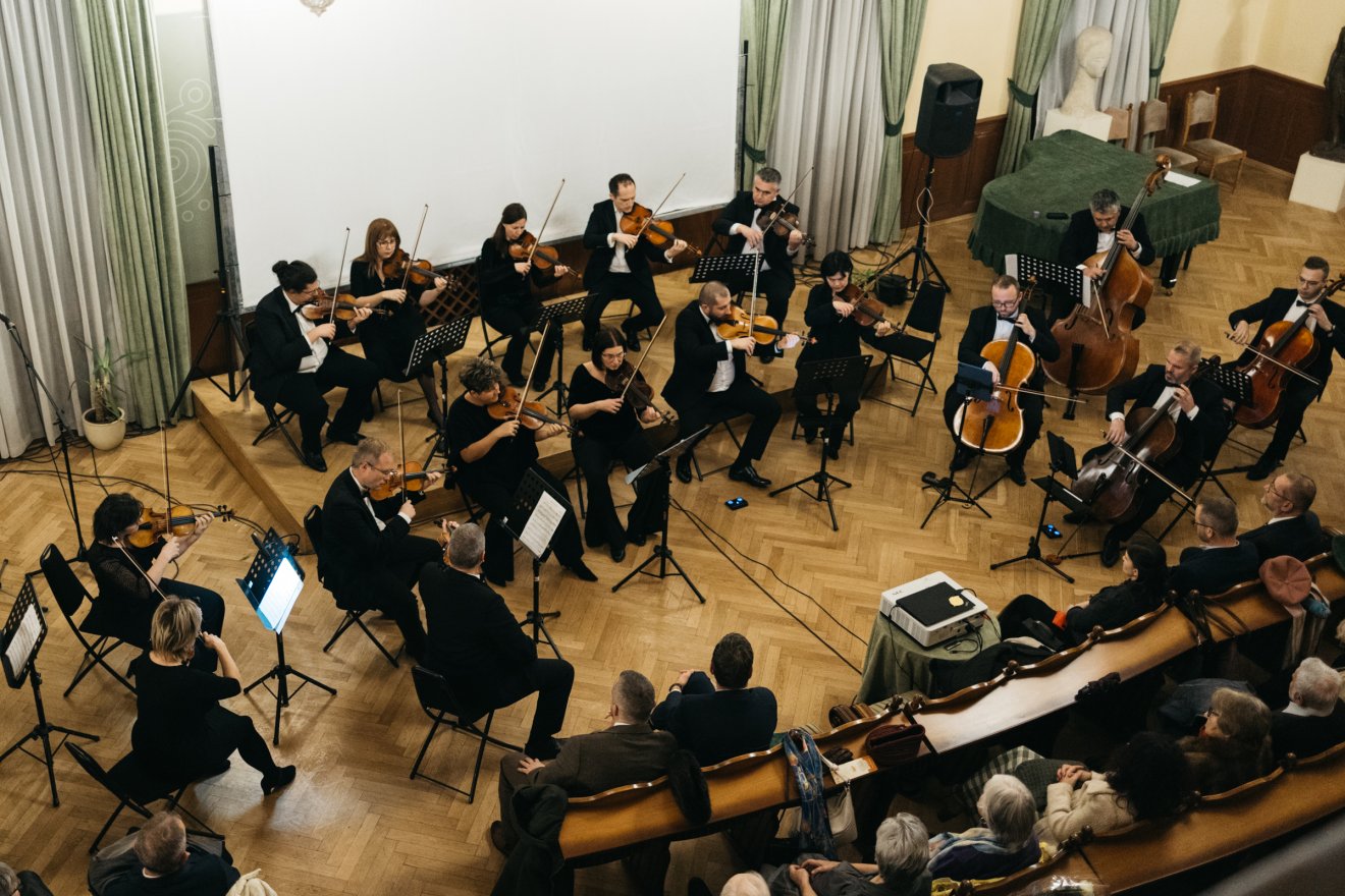 &bullet;  Fotó: Olti Angyalka