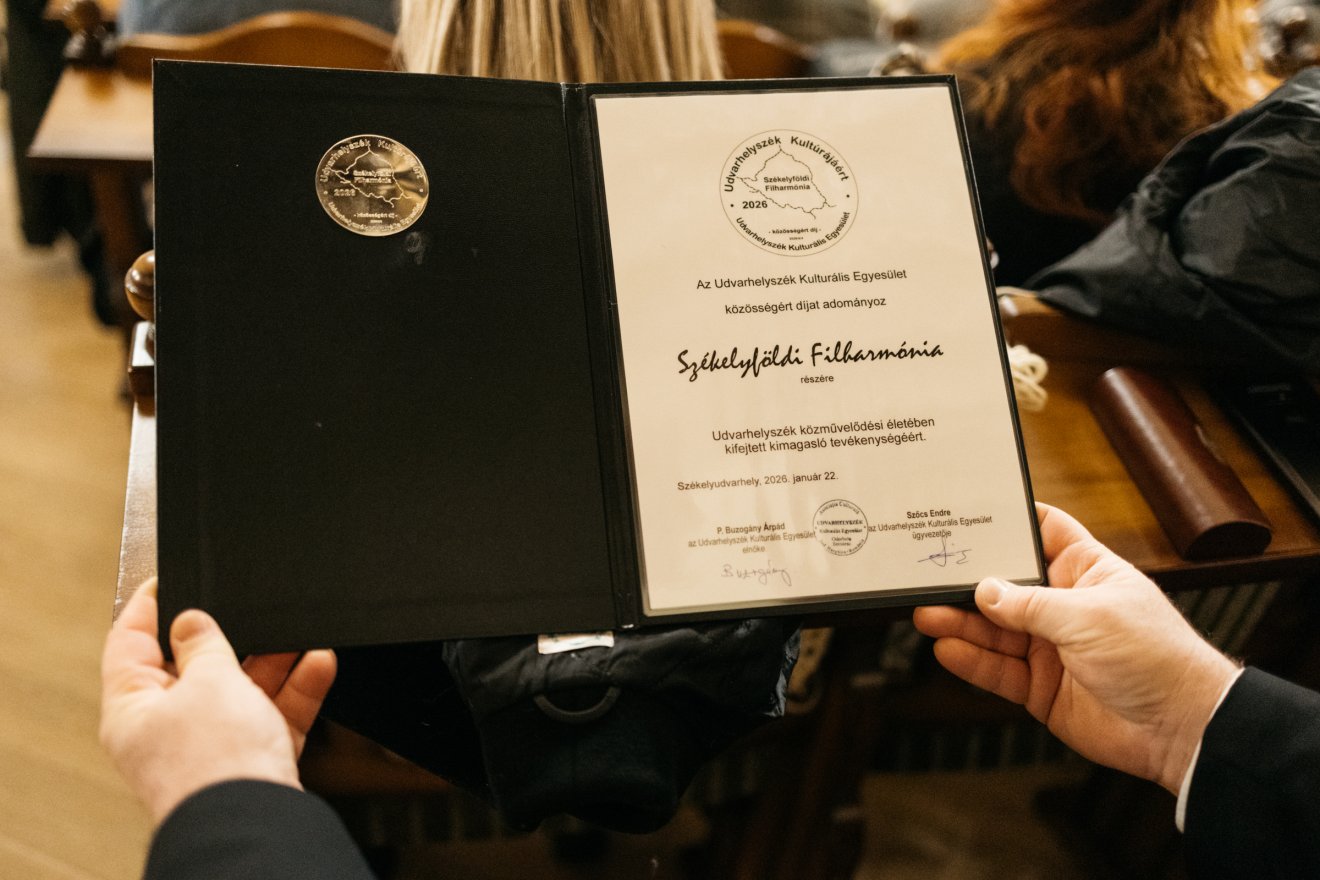 &bullet;  Fotó: Olti Angyalka