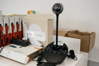 Digitális szintlépés a Hargita megyei iskolákban: megérkeztek az első szállítmányok