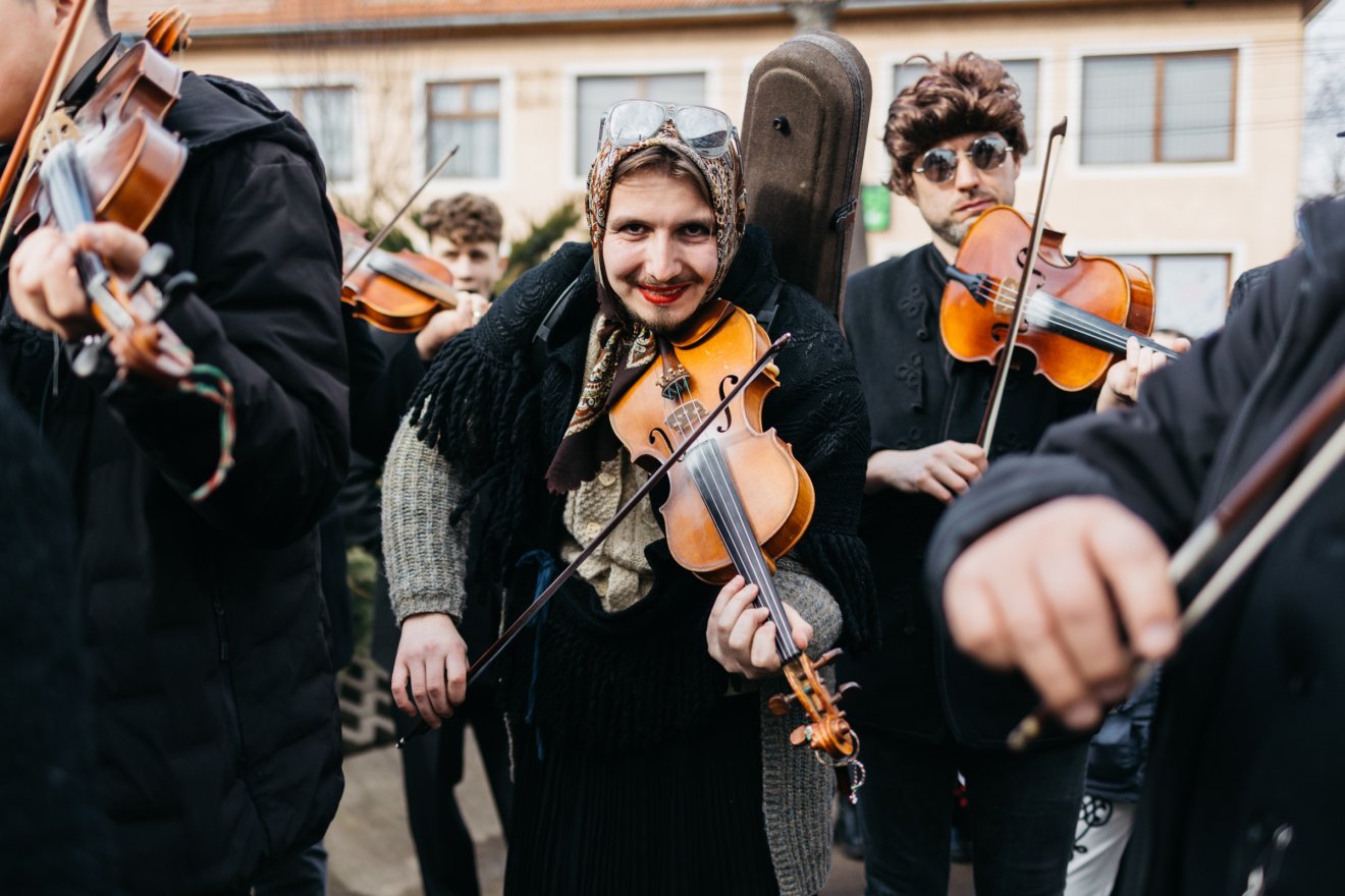 Megfordult a világ egy napra Alsósófalván