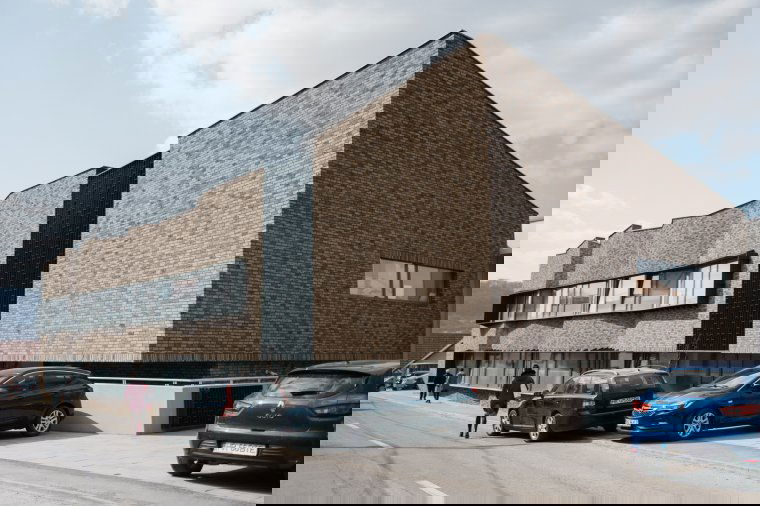 Egy új iskolaépület a jövőt jelenti