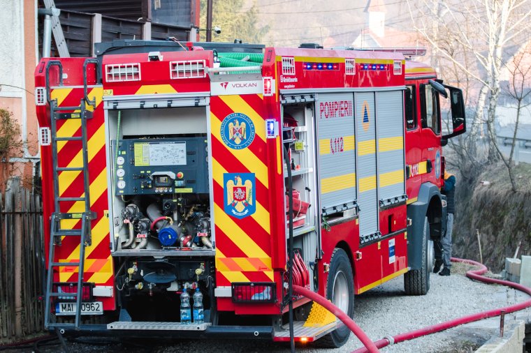 Több mint 8000 ezer tűzesethez riasztották a tűzoltókat januártól márciusig