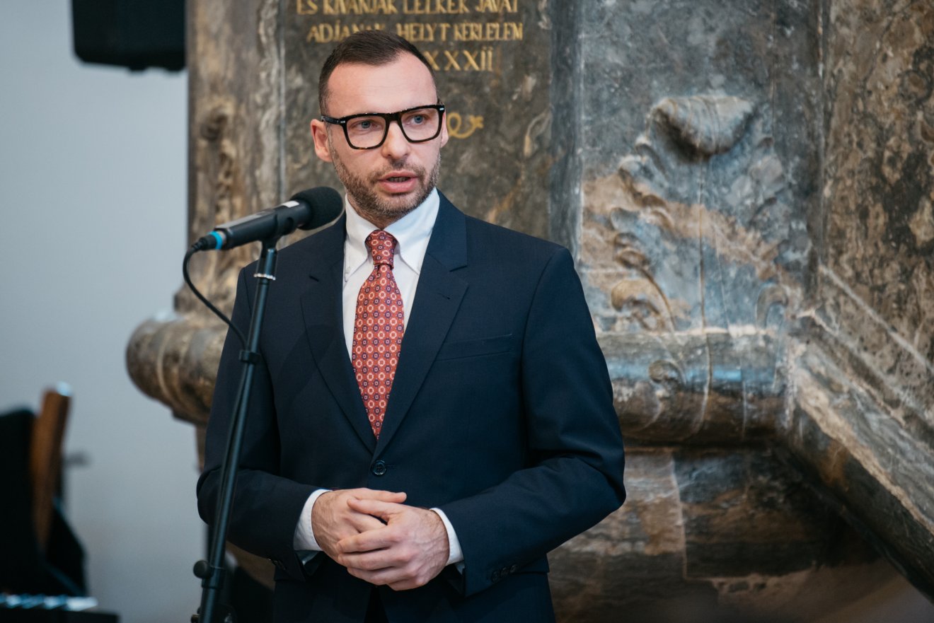 &bullet;  Fotó: Olti Angyalka