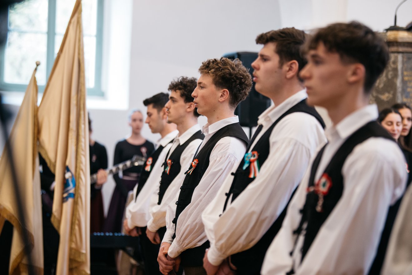 &bullet;  Fotó: Olti Angyalka