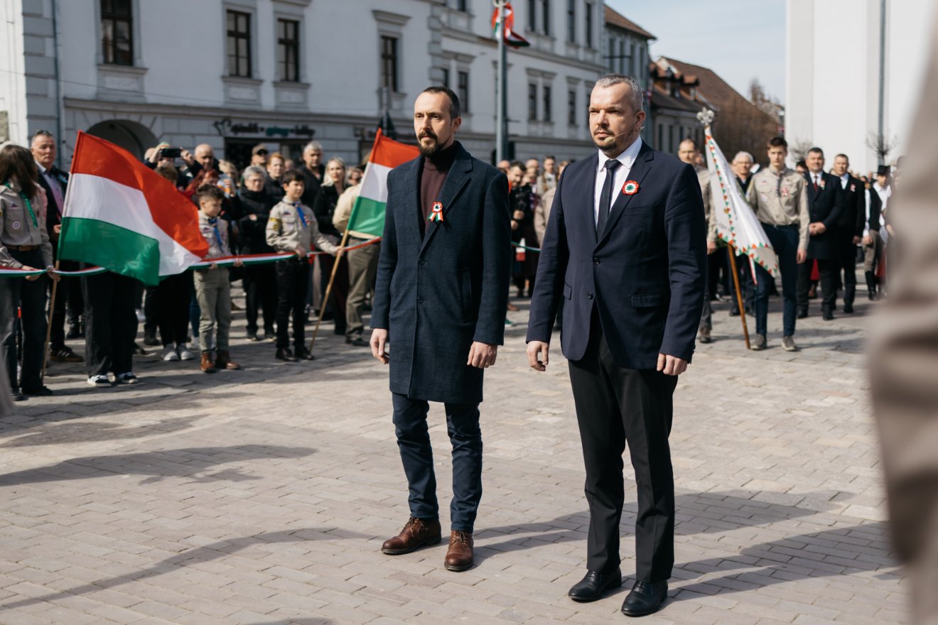 &bullet;  Fotó: Olti Angyalka