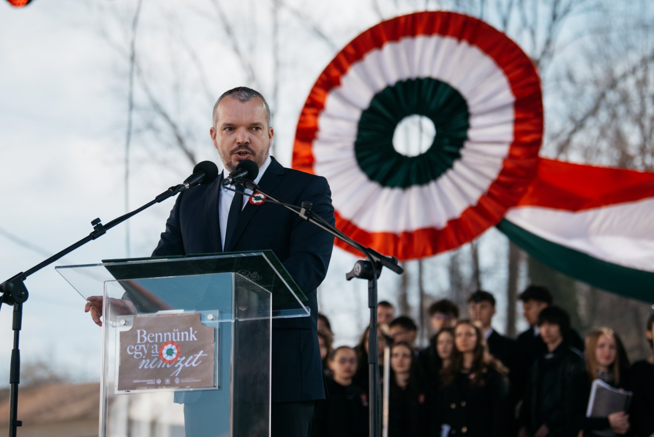 &bullet;  Fotó: Olti Angyalka