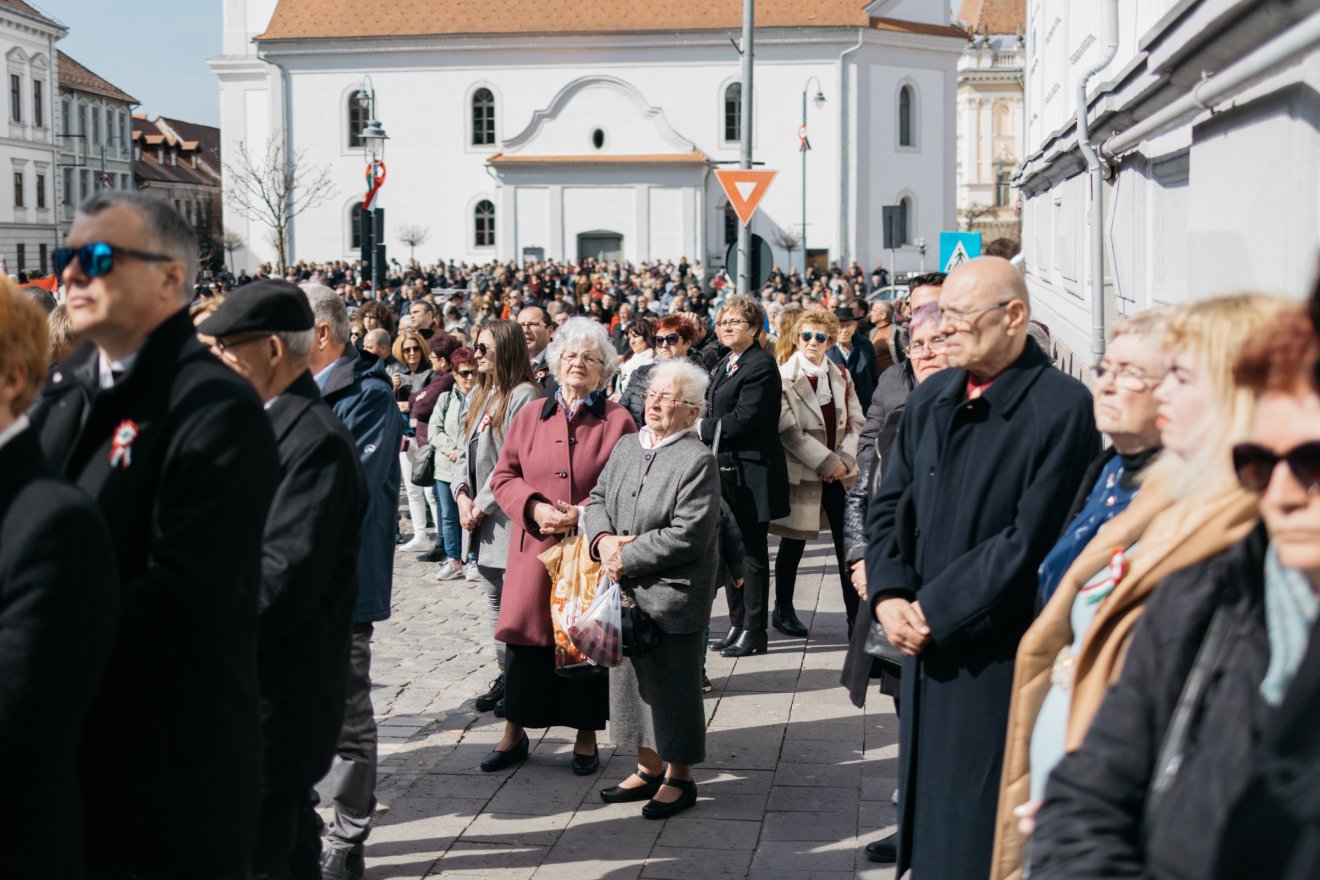 &bullet;  Fotó: Olti Angyalka