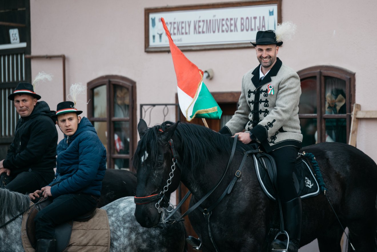 &bullet;  Fotó: Olti Angyalka