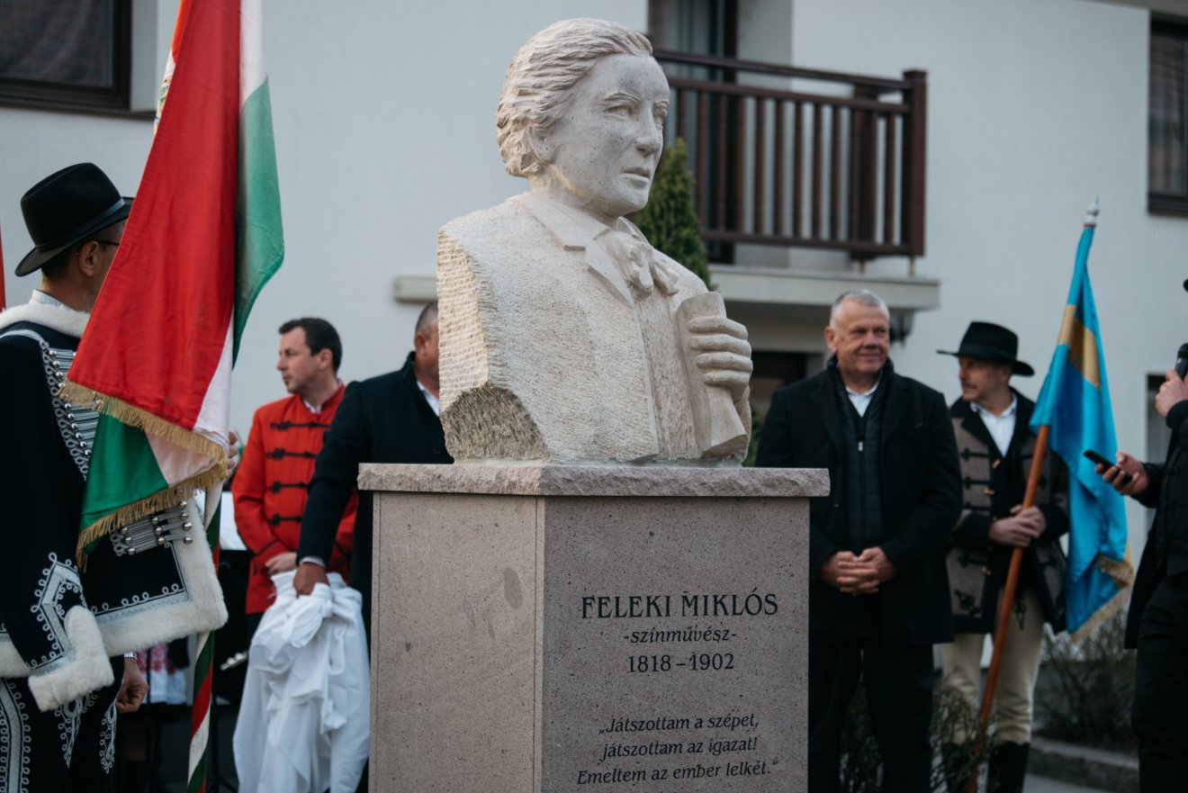 &bullet;  Fotó: Olti Angyalka