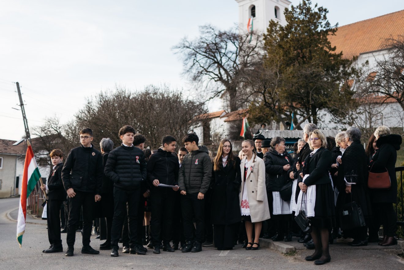 &bullet;  Fotó: Olti Angyalka