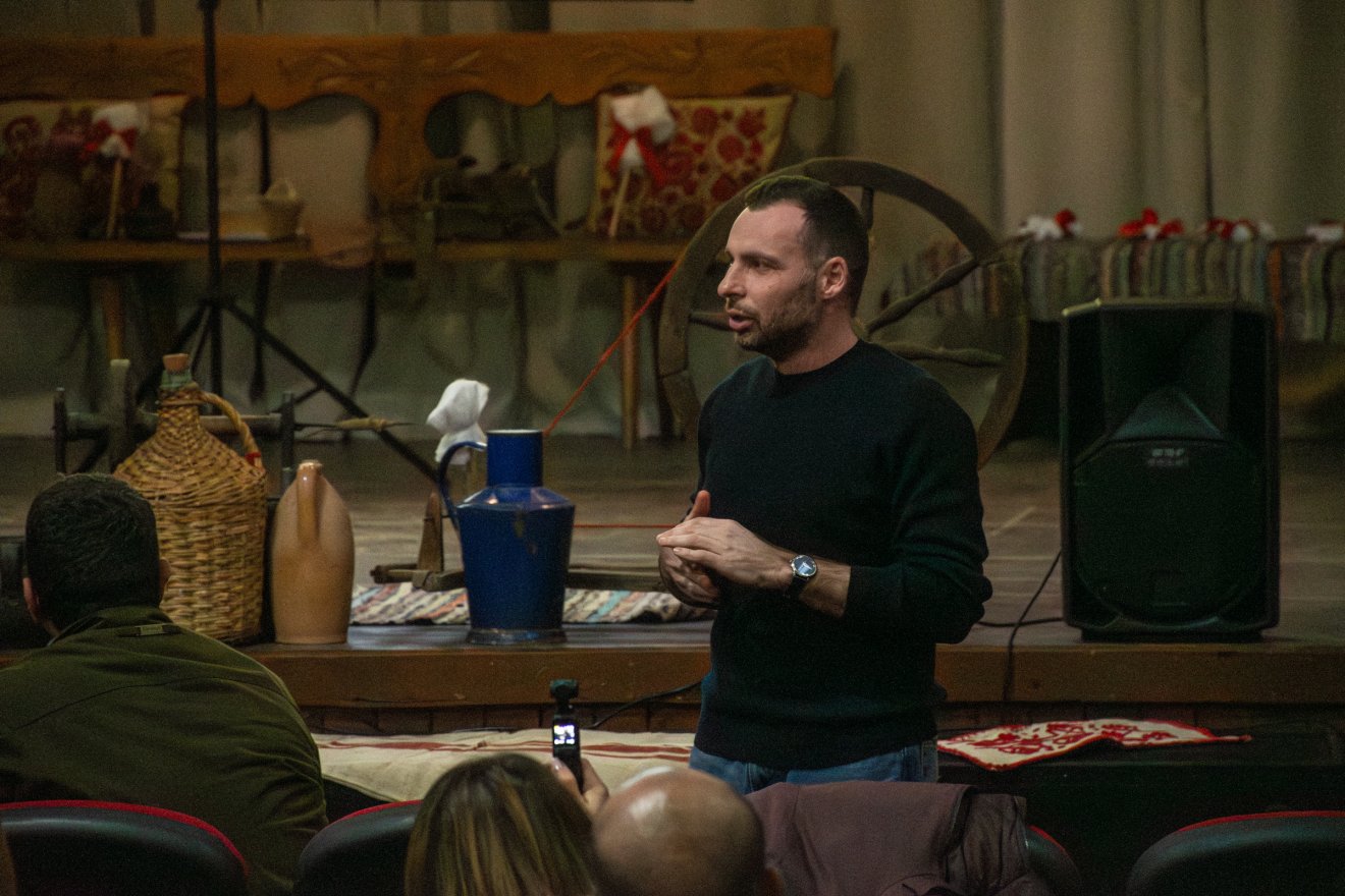 &bullet;  Fotó: László Ildikó