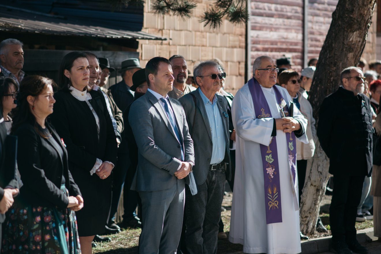 &bullet;  Fotó: Olti Angyalka