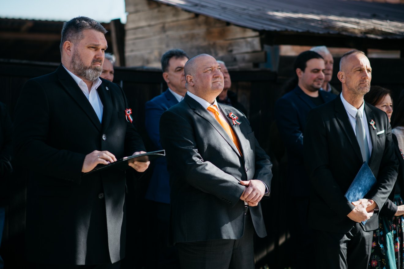 &bullet;  Fotó: Olti Angyalka