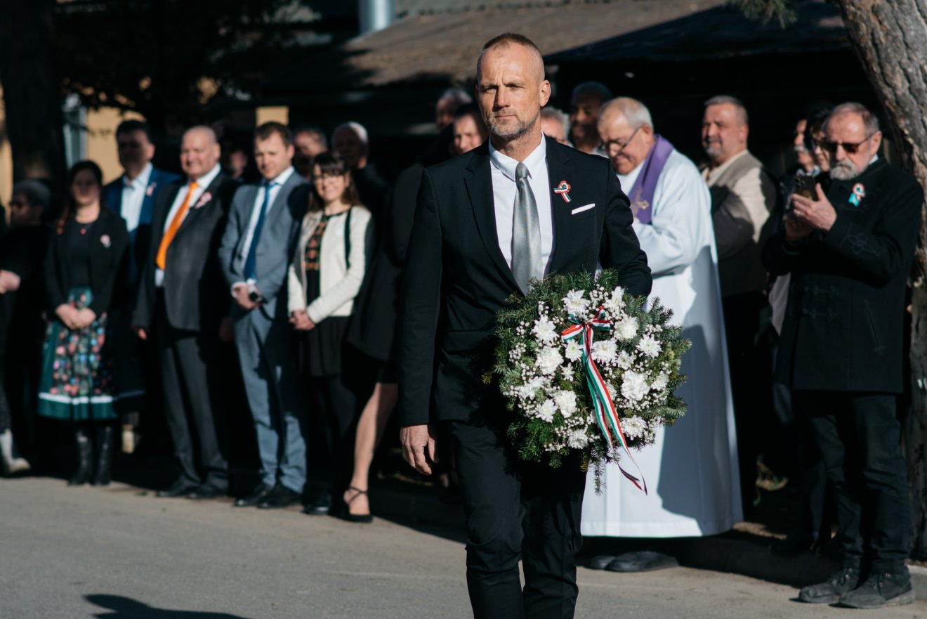 &bullet;  Fotó: Olti Angyalka