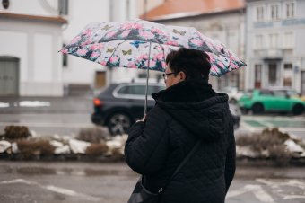 Marad a csapadékos, szeles időjárás