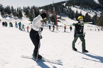 Hétvégén még kitartanak a Hargita megyei sípályák