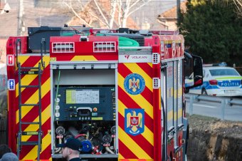 Hetvenkét településen okozott károkat a viharos szél