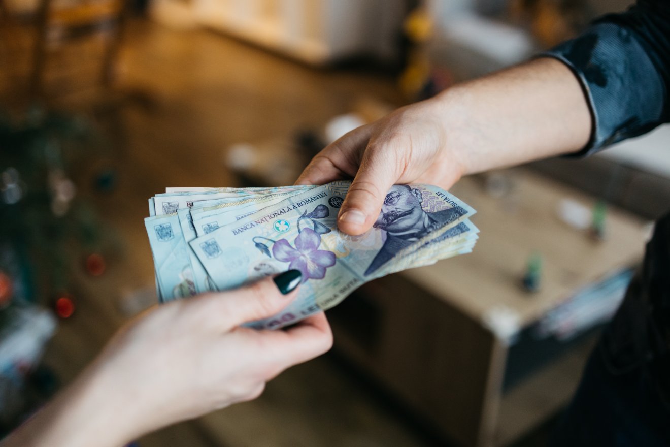 A szakszervezetek és az elnök szerint a pártok felelősek a bérreform kudarcáért