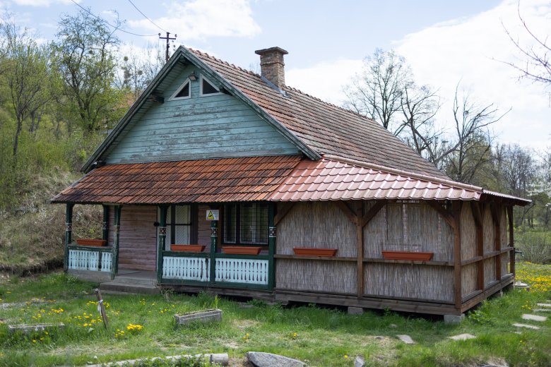 Elhanyagolt szocialista villából lápi tanulóházat hoznának létre Szejkefürdőn