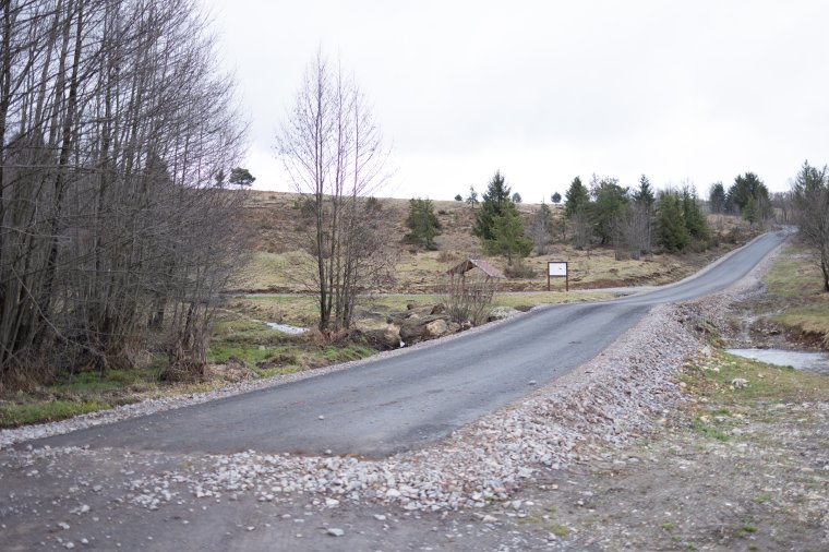 Aszfaltozzák a kápolnásfalusi mezei utakat: öt kilométernyi szakaszt újítanak fel