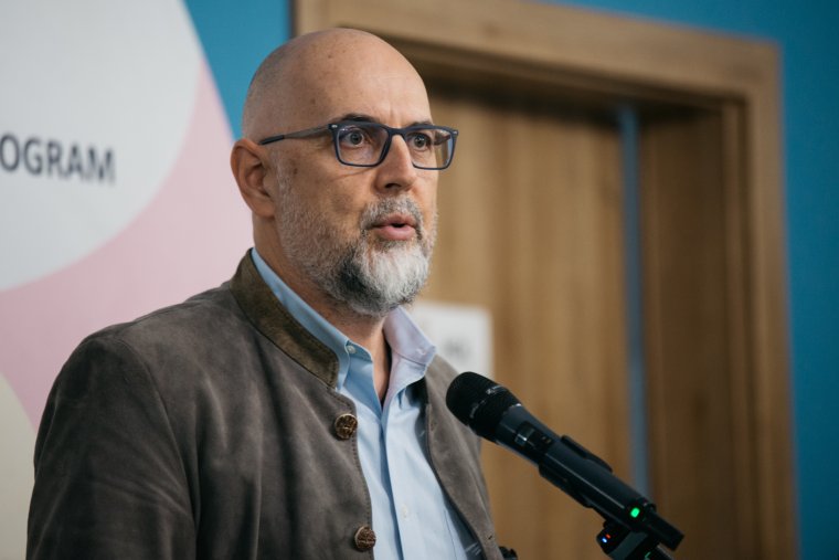 Kelemen Hunor gratulált a Tisza Pártnak és Magyar Péternek a győzelemhez